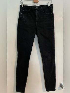 GAP Women’s Skinny High-Rise Black Jeans